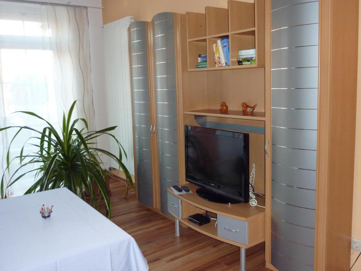 Ferienwohnung Am Deich Блеккеде Экстерьер фото